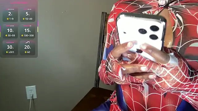 maskedgirl5005 online show from February 13, 2026, 6:59 pm