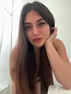 Snapshot of JosefaSweet chatting on July 6, 2026, 3:58 pm JosefaSweet online show from July 6, 2026, 3:58 pm