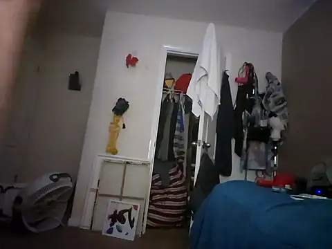 Snapshot of Scott654538 chatting on September 20, 2025, 12:00 am Scott654538 online show from September 20, 2025, 12:00 am