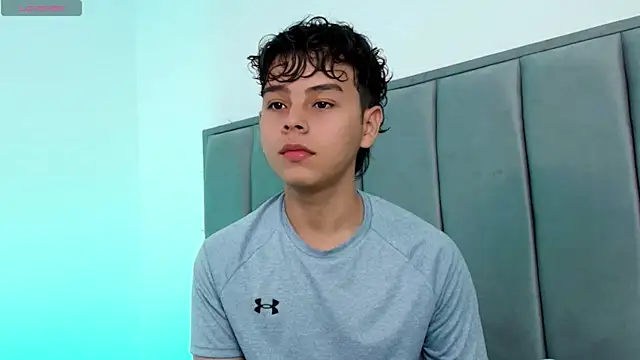 Snapshot of nico_leroy chatting on October 12, 2025, 7:35 pm nico leroy online show from October 12, 2025, 7:35 pm