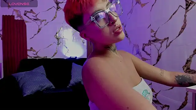 Rebeka-baker online show from September 23, 2025, 2:36 am