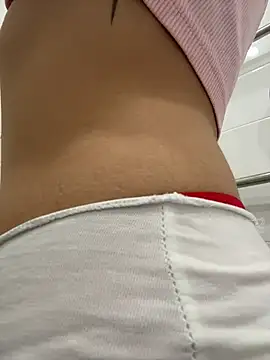Snapshot of Cum_girlss chatting on June 27, 2026, 4:28 am Cum girlss online show from June 27, 2026, 4:28 am