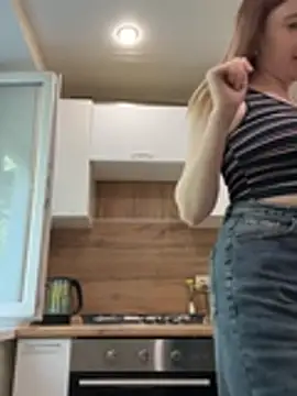Snapshot of Cum_girlss chatting on June 29, 2026, 5:03 am Cum girlss online show from June 29, 2026, 5:03 am