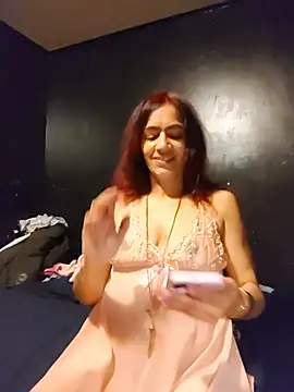 butterflykhash89 online show from February 10, 2026, 4:16 am