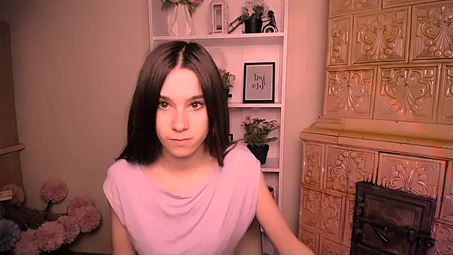 Snapshot of RosaRay_ chatting on May 15, 2026, 5:58 am RosaRay online show from May 15, 2026, 5:58 am