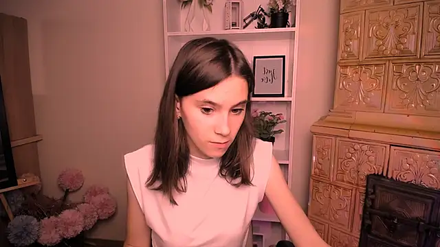 Snapshot of RosaRay_ chatting on June 9, 2026, 6:25 am RosaRay online show from June 9, 2026, 6:25 am