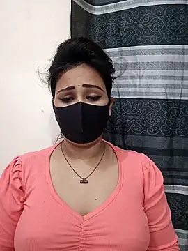 Snapshot of Mow_955 chatting on September 14, 2025, 6:07 pm Mow 955 online show from September 14, 2025, 6:07 pm