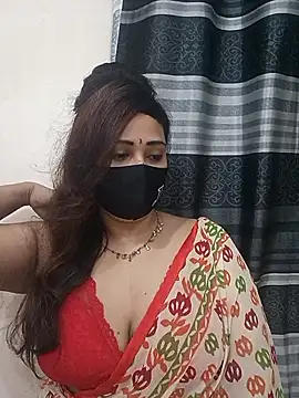 Snapshot of Mow_955 chatting on October 4, 2025, 7:45 pm Mow 955 online show from October 4, 2025, 7:45 pm