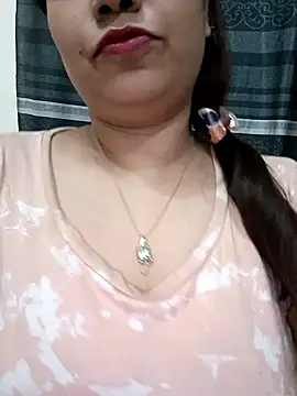 Snapshot of Mow_955 chatting on October 18, 2025, 7:03 pm Mow 955 online show from October 18, 2025, 7:03 pm