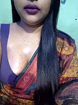 Snapshot of JIYA-04 chatting on November 25, 2025, 1:00 pm JIYA-04 online show from November 25, 2025, 1:00 pm