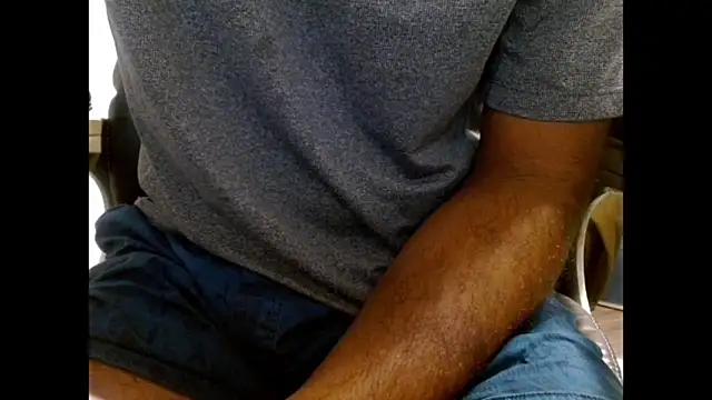 Snapshot of pranastro00 chatting on October 17, 2025, 9:12 am pranastro00 online show from October 17, 2025, 9:12 am