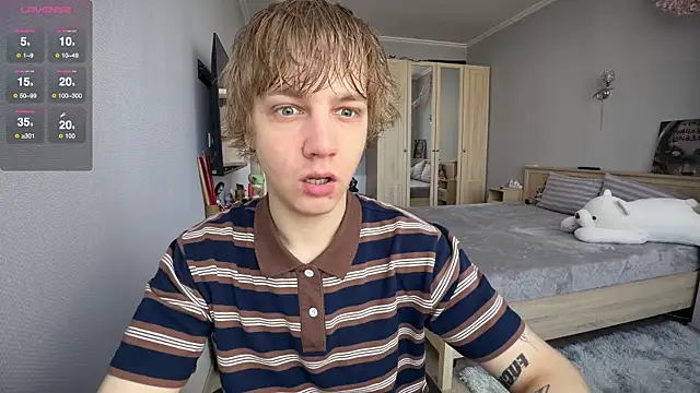 Snapshot of olivertasty chatting on July 19, 2026, 11:47 am olivertasty online show from July 19, 2026, 11:47 am
