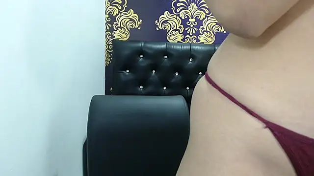 Snapshot of BigBoobs_Goddess chatting on October 1, 2025, 11:27 am BigBoobs Goddess online show from October 1, 2025, 11:27 am