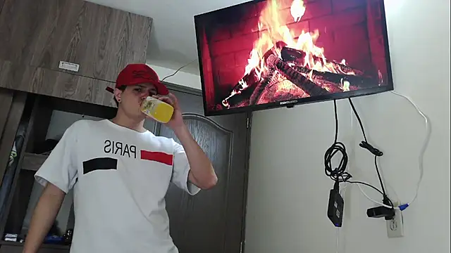 Themasterhades 777 online show from November 20, 2025, 10:31 pm