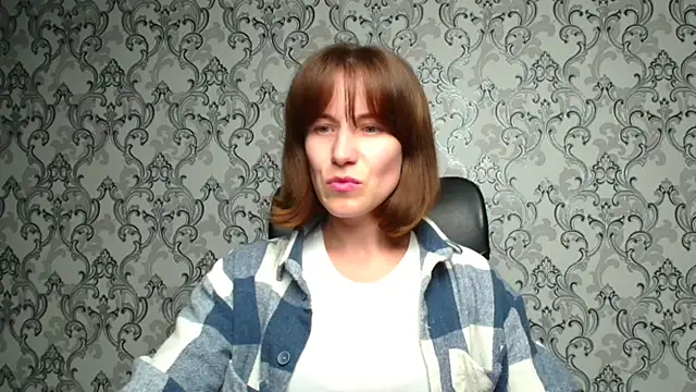 Snapshot of Kelly_Kisss chatting on October 21, 2025, 11:11 am Kelly Kisss online show from October 21, 2025, 11:11 am