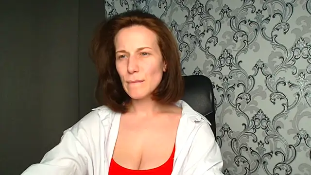 Kelly Kisss online show from June 13, 2026, 12:25 pm