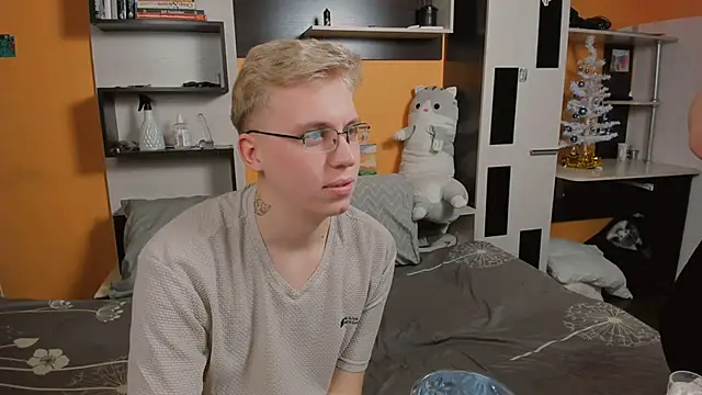 SammySccott online show from December 20, 2025, 7:59 am