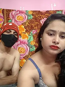 Seducing couple online show from July 18, 2026, 4:05 am
