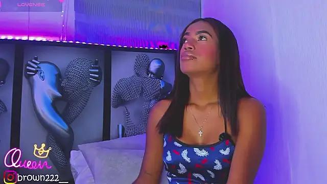  naomibrown  online show from February 26, 2026, 1:26 am