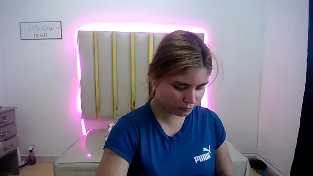 Snapshot of keilicita_tonny_18 chatting on October 10, 2025, 5:12 pm keilicita tonny 18 online show from October 10, 2025, 5:12 pm