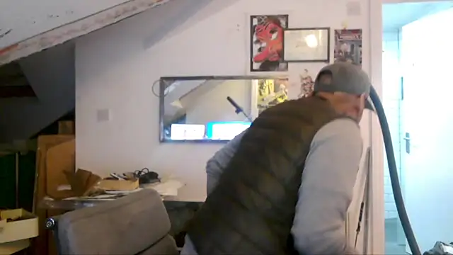 mista sista fista online show from February 13, 2026, 10:17 pm