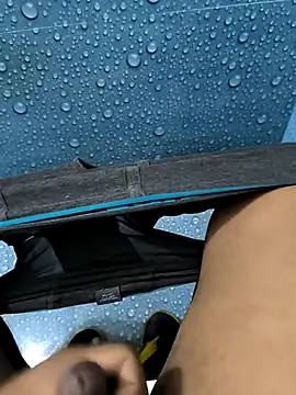 Snapshot of buntyk199 chatting on February 5, 2026, 4:06 am buntyk199 online show from February 5, 2026, 4:06 am