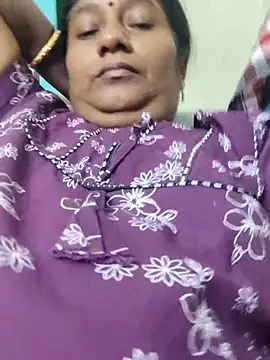 Snapshot of papukurty chatting on June 8, 2026, 2:39 pm papukurty online show from June 8, 2026, 2:39 pm