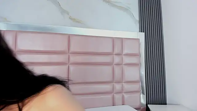 Snapshot of MaddieStark chatting on October 1, 2025, 6:58 pm MaddieStark online show from October 1, 2025, 6:58 pm