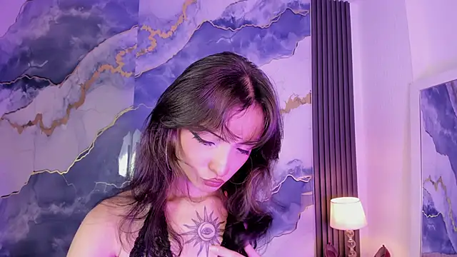 Snapshot of MaddieStark chatting on July 1, 2026, 1:02 pm MaddieStark online show from July 1, 2026, 1:02 pm