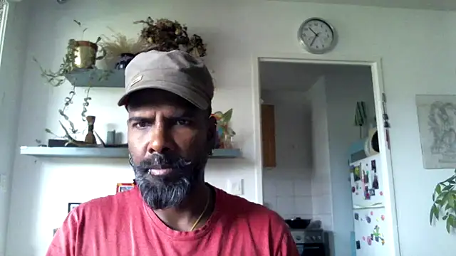 Snapshot of frenchblackc31 chatting on September 12, 2025, 8:36 am frenchblackc31 online show from September 12, 2025, 8:36 am