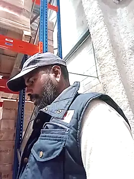 Snapshot of frenchblackc31 chatting on November 17, 2025, 10:54 am frenchblackc31 online show from November 17, 2025, 10:54 am