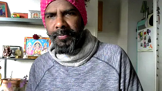 frenchblackc31 online show from January 8, 2026, 10:39 am