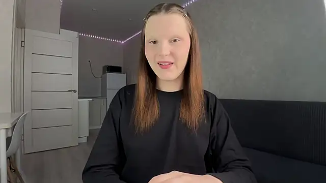 Snapshot of vertul1ana chatting on July 8, 2026, 12:42 pm vertul1ana online show from July 8, 2026, 12:42 pm