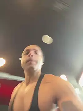 Snapshot of 1Richrichard1 chatting on July 29, 2026, 9:29 am 1Richrichard1 online show from July 29, 2026, 9:29 am