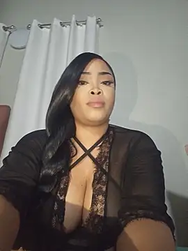 Snapshot of MadamPinky chatting on June 5, 2026, 7:08 pm MadamPinky online show from June 5, 2026, 7:08 pm