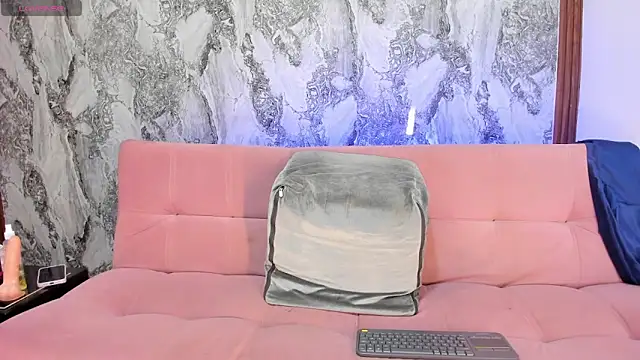 Snapshot of MiiaaCollinss chatting on September 11, 2025, 2:39 pm MiiaaCollinss online show from September 11, 2025, 2:39 pm