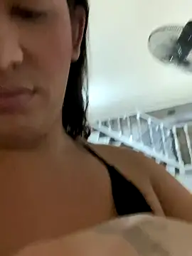 Snapshot of Sweet_vicky_hot chatting on September 18, 2025, 12:18 pm Sweet vicky hot online show from September 18, 2025, 12:18 pm