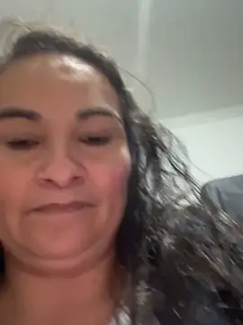 StefiAlizon70 online show from October 18, 2025, 2:25 am