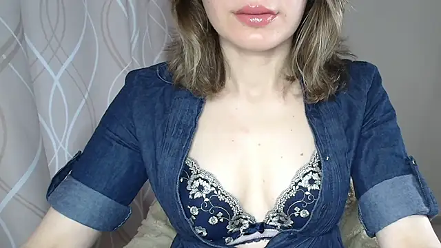 miss  Sophie online show from July 10, 2026, 6:17 am