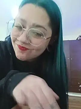 Dulcedeanis online show from July 3, 2026, 1:56 am