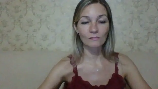 Snapshot of sweetriki chatting on October 28, 2025, 5:04 pm sweetriki online show from October 28, 2025, 5:04 pm