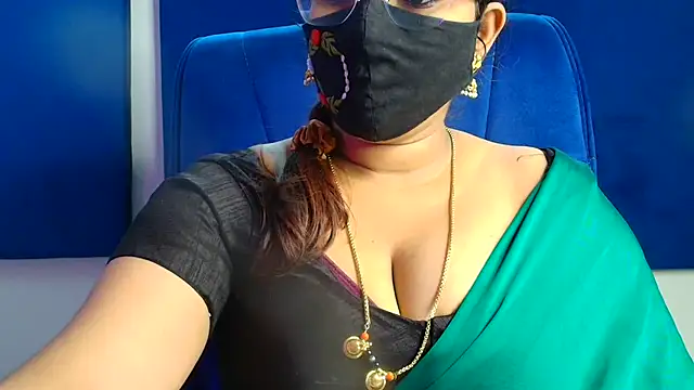 Snapshot of Anjalistar chatting on July 6, 2026, 3:47 am Anjalistar online show from July 6, 2026, 3:47 am