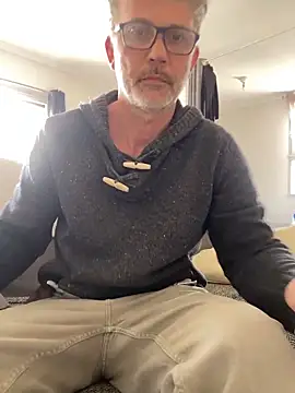 Snapshot of max219 chatting on March 25, 2026, 11:49 am max219 online show from March 25, 2026, 11:49 am