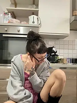 Snapshot of severingratty chatting on October 24, 2025, 6:43 am severingratty online show from October 24, 2025, 6:43 am