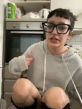 Snapshot of severingratty chatting on October 29, 2025, 7:10 am severingratty online show from October 29, 2025, 7:10 am