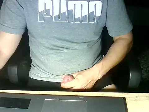 Snapshot of zee06 chatting on November 18, 2025, 9:08 pm zee06 online show from November 18, 2025, 9:08 pm