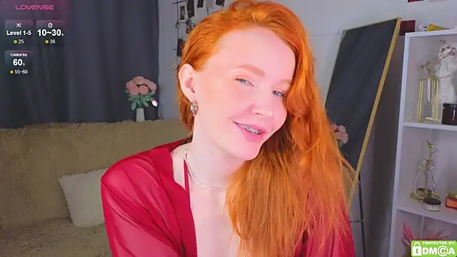 Snapshot of JoyceJones chatting on September 20, 2025, 7:15 pm JoyceJones online show from September 20, 2025, 7:15 pm