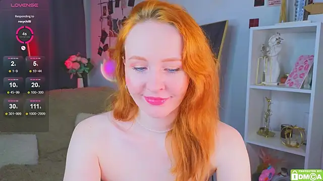 Snapshot of JoyceJones chatting on October 26, 2025, 7:09 pm JoyceJones online show from October 26, 2025, 7:09 pm