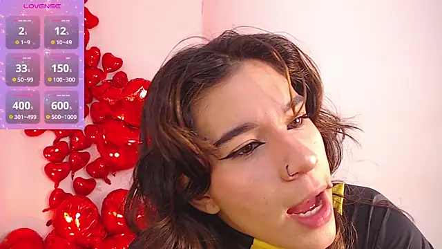 Snapshot of miascarlet_16 chatting on October 1, 2025, 1:28 pm miascarlet 16 online show from October 1, 2025, 1:28 pm