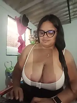 Snapshot of luluboobs9 chatting on June 10, 2026, 8:19 pm luluboobs9 online show from June 10, 2026, 8:19 pm